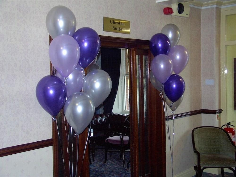 The Dodington Lodge Hotel Whitchurch  Esterno foto