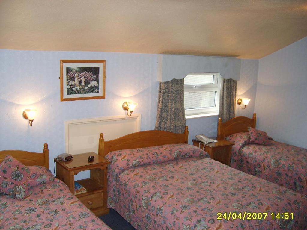 The Dodington Lodge Hotel Whitchurch  Camera foto